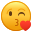 Kissing Smiley icon